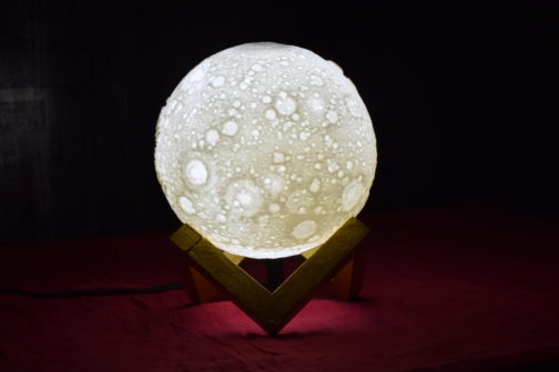 11 cm moon with quote text - Image 3
