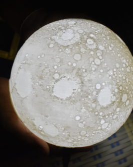 Moon Lamp – Customized with photo